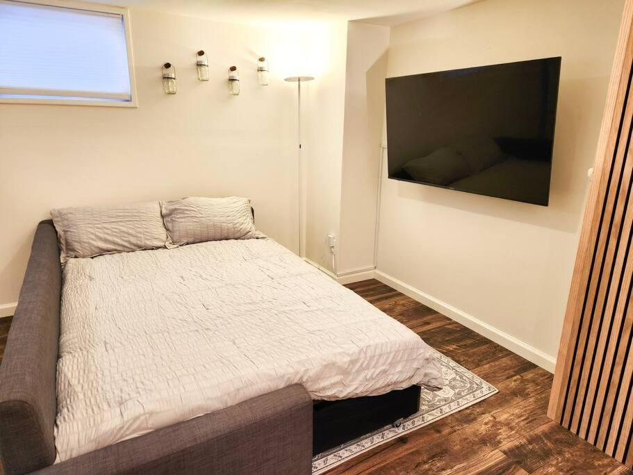 Charming Guest Suite Near Denver Colorado Englewood Exteriör bild